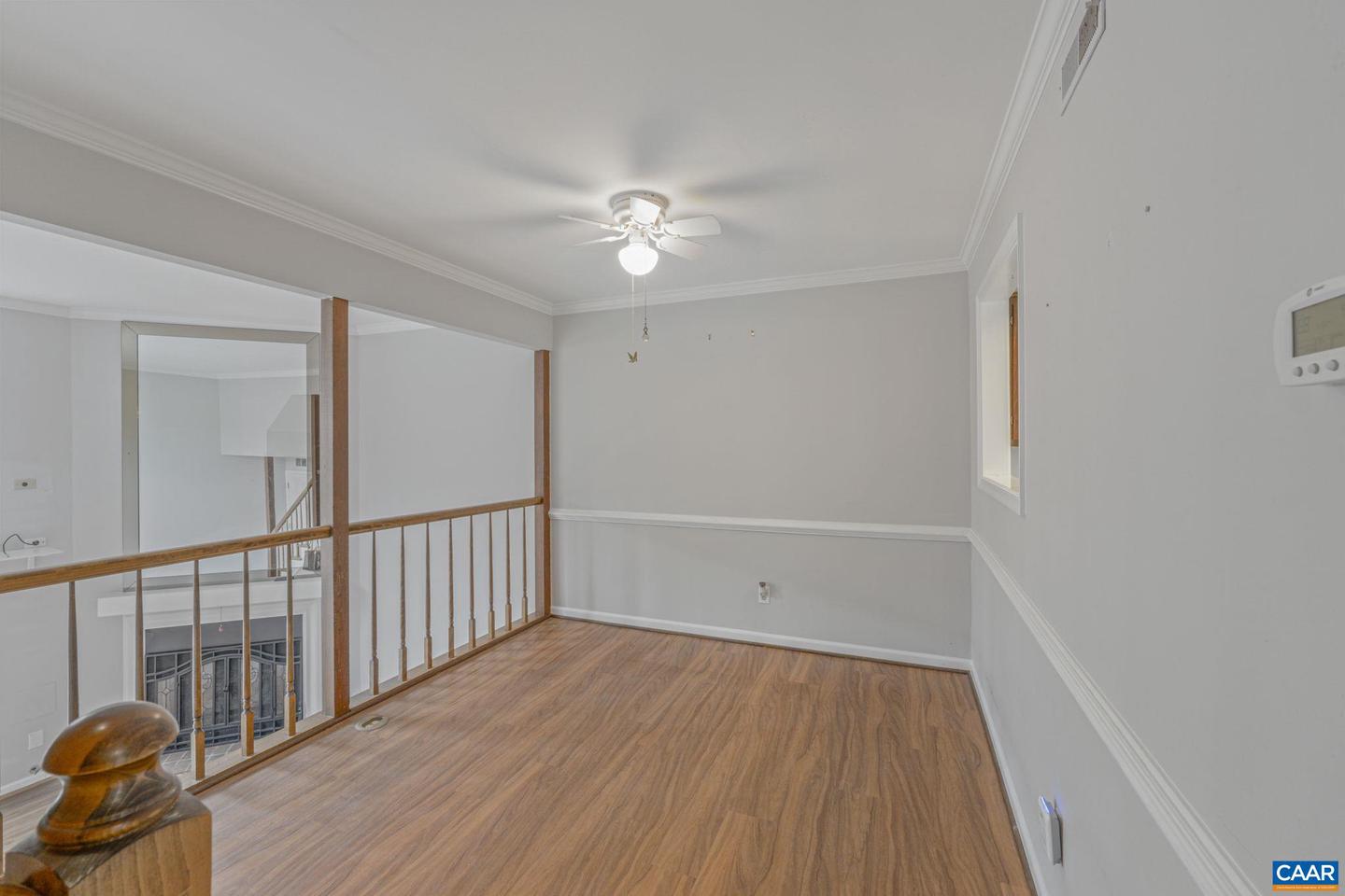 935 Huntwood Ln Property Photo 12