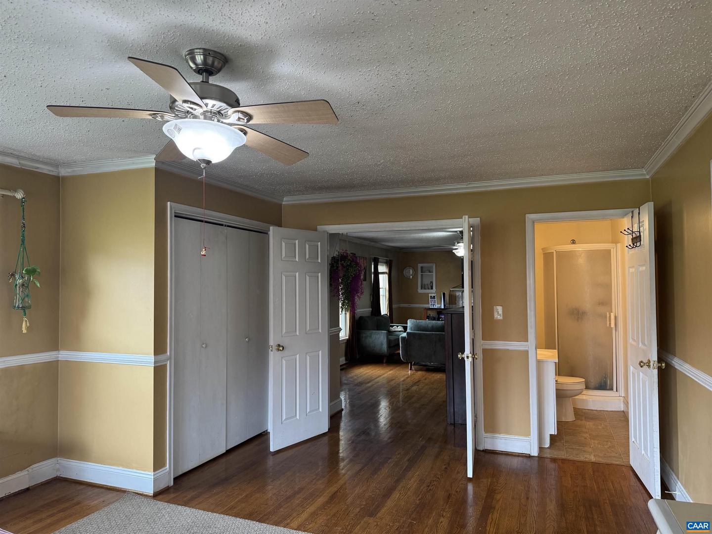 20 Lancaster Blvd Property Photo 25