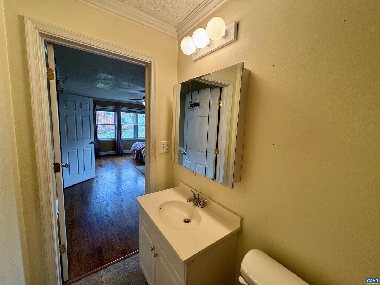 20 Lancaster Blvd Property Photo 30