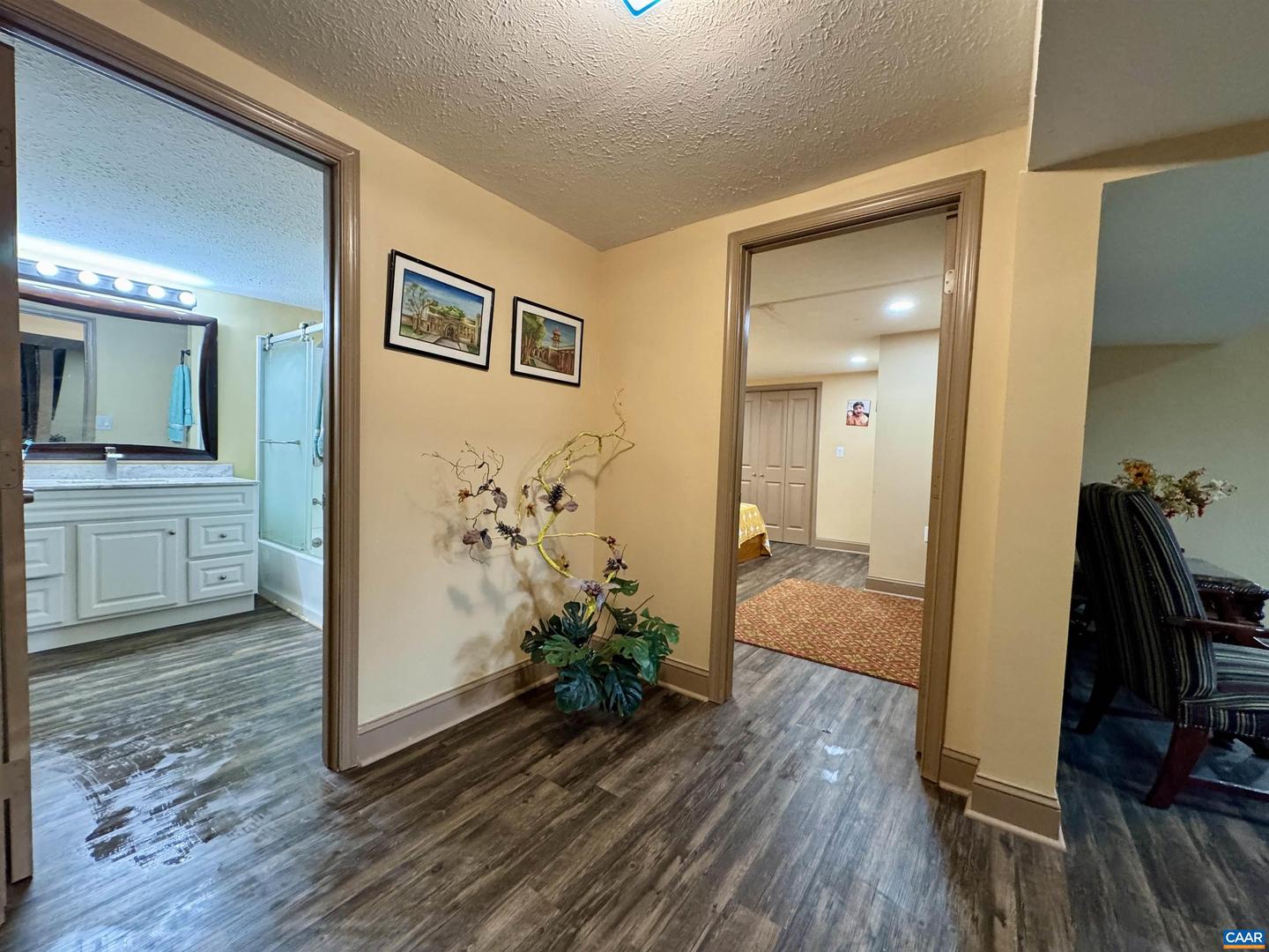 20 Lancaster Blvd Property Photo 66