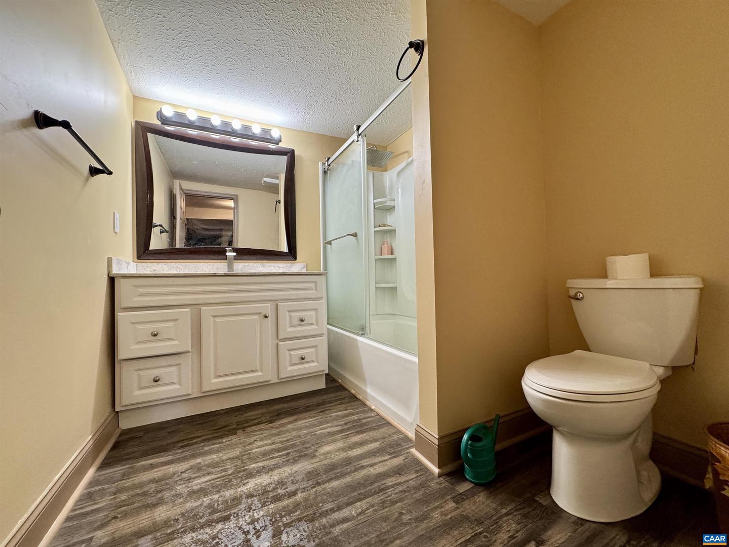 20 Lancaster Blvd Property Photo 68