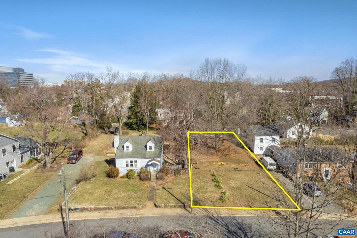 502 HANOVER ST Property Photo 1
