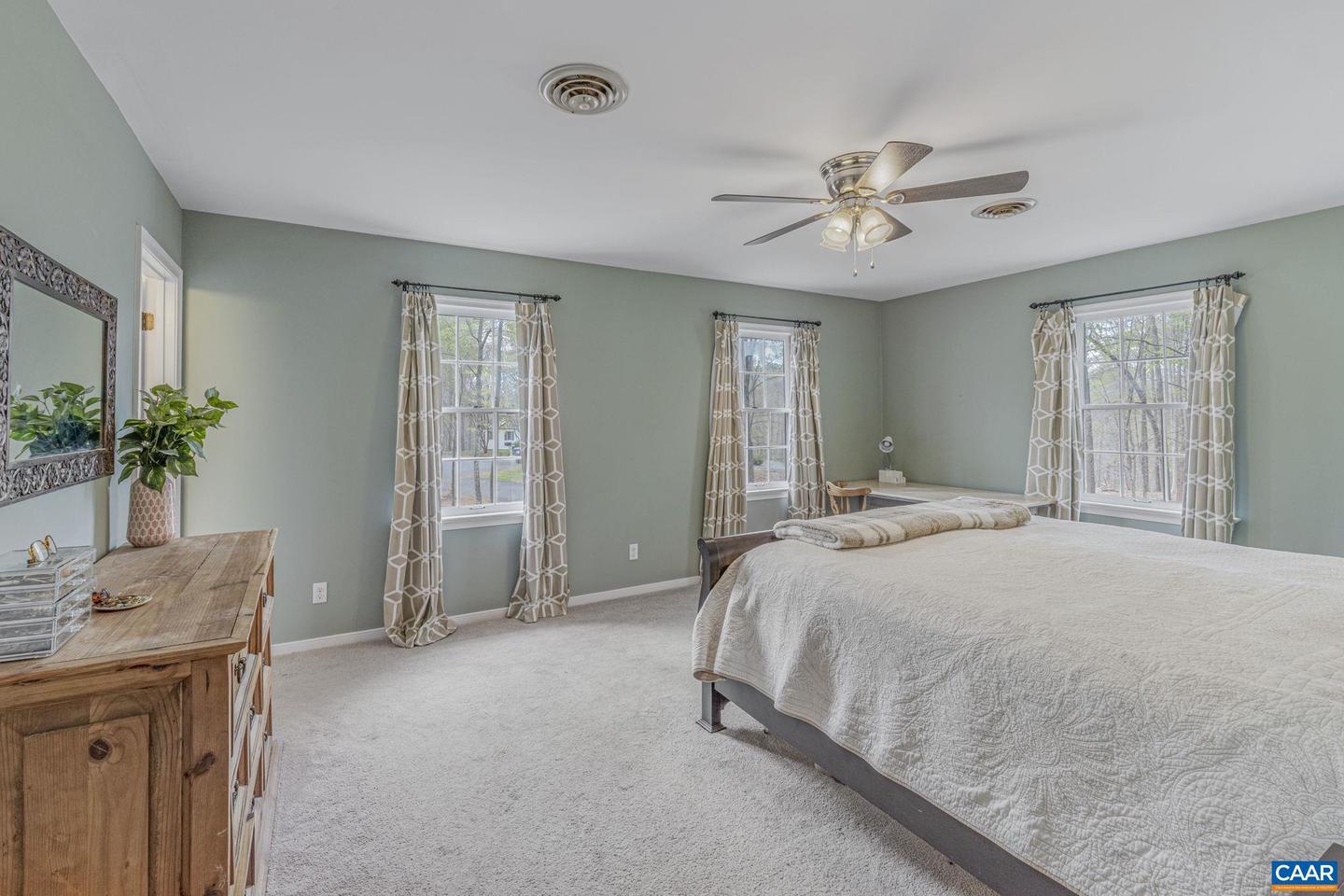 200 Ivy Ridge Rd Property Photo 24