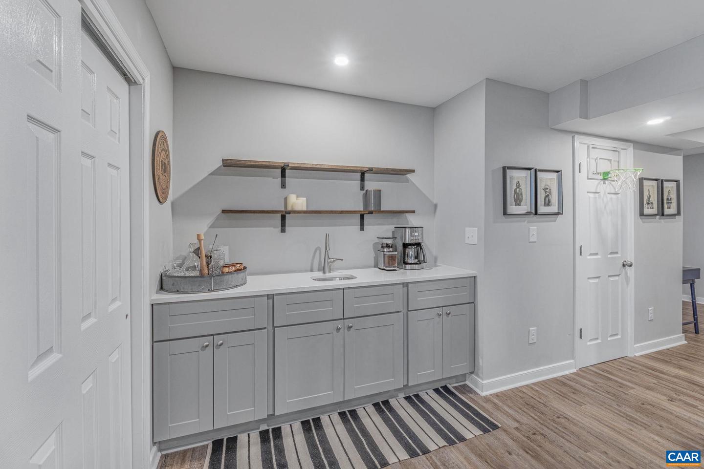 200 Ivy Ridge Rd Property Photo 29