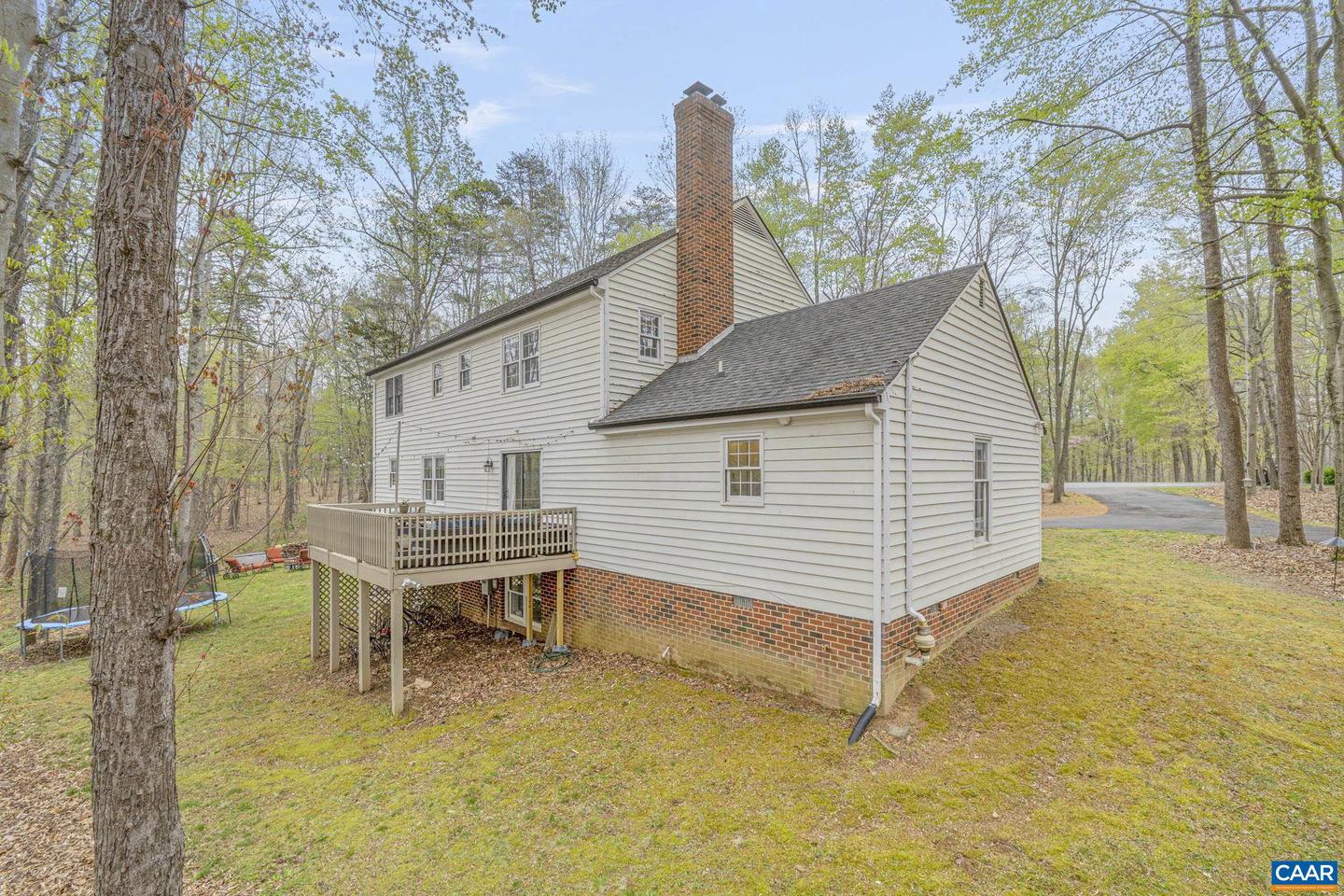 200 Ivy Ridge Rd Property Photo 32