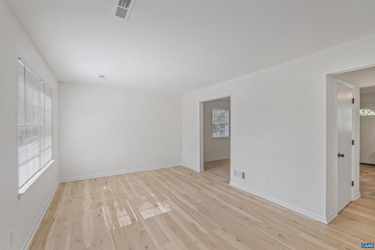 715 Prospect Ave Property Photo 5