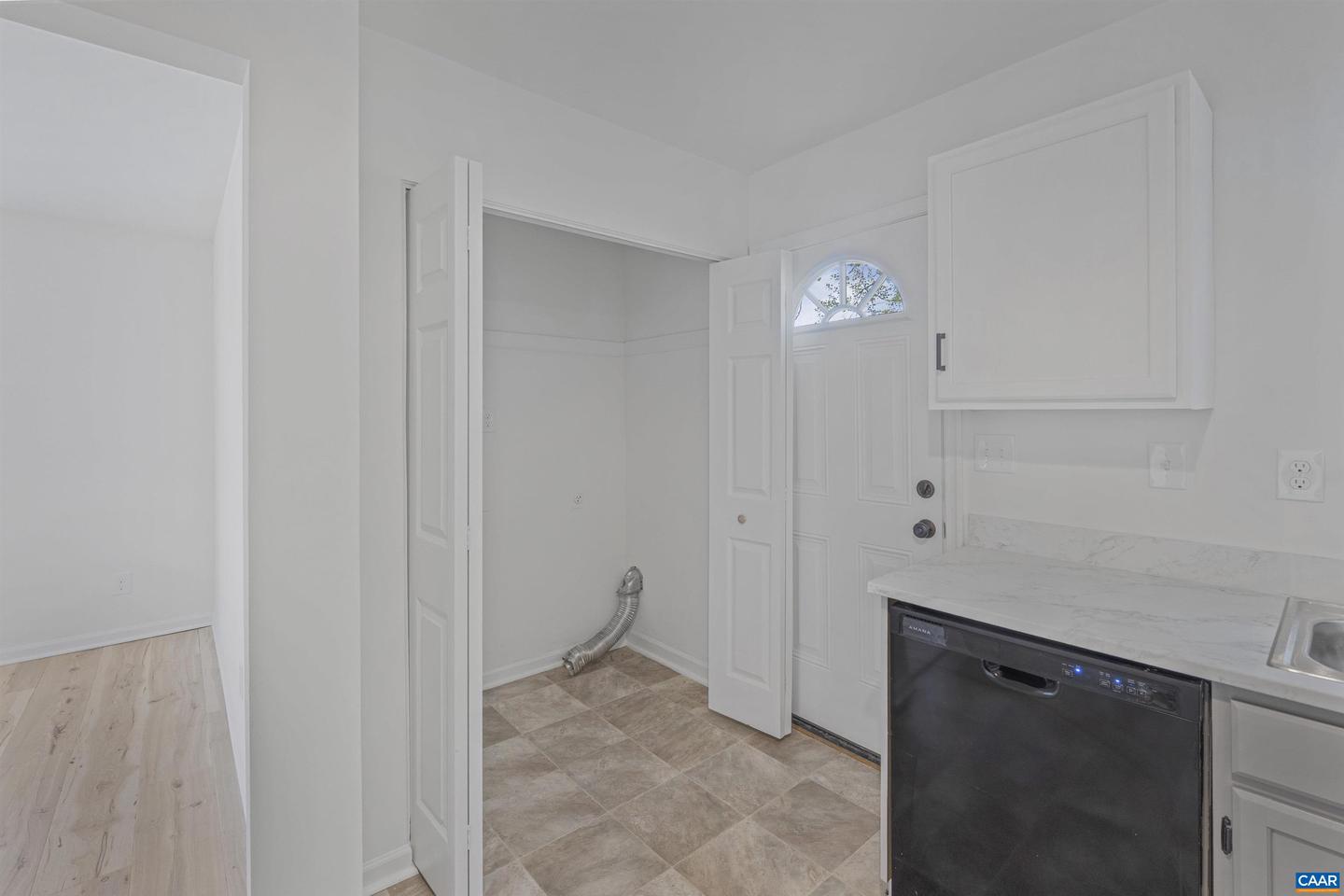 715 Prospect Ave Property Photo 10