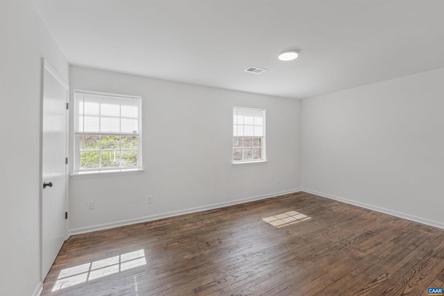 715 Prospect Ave Property Photo 14
