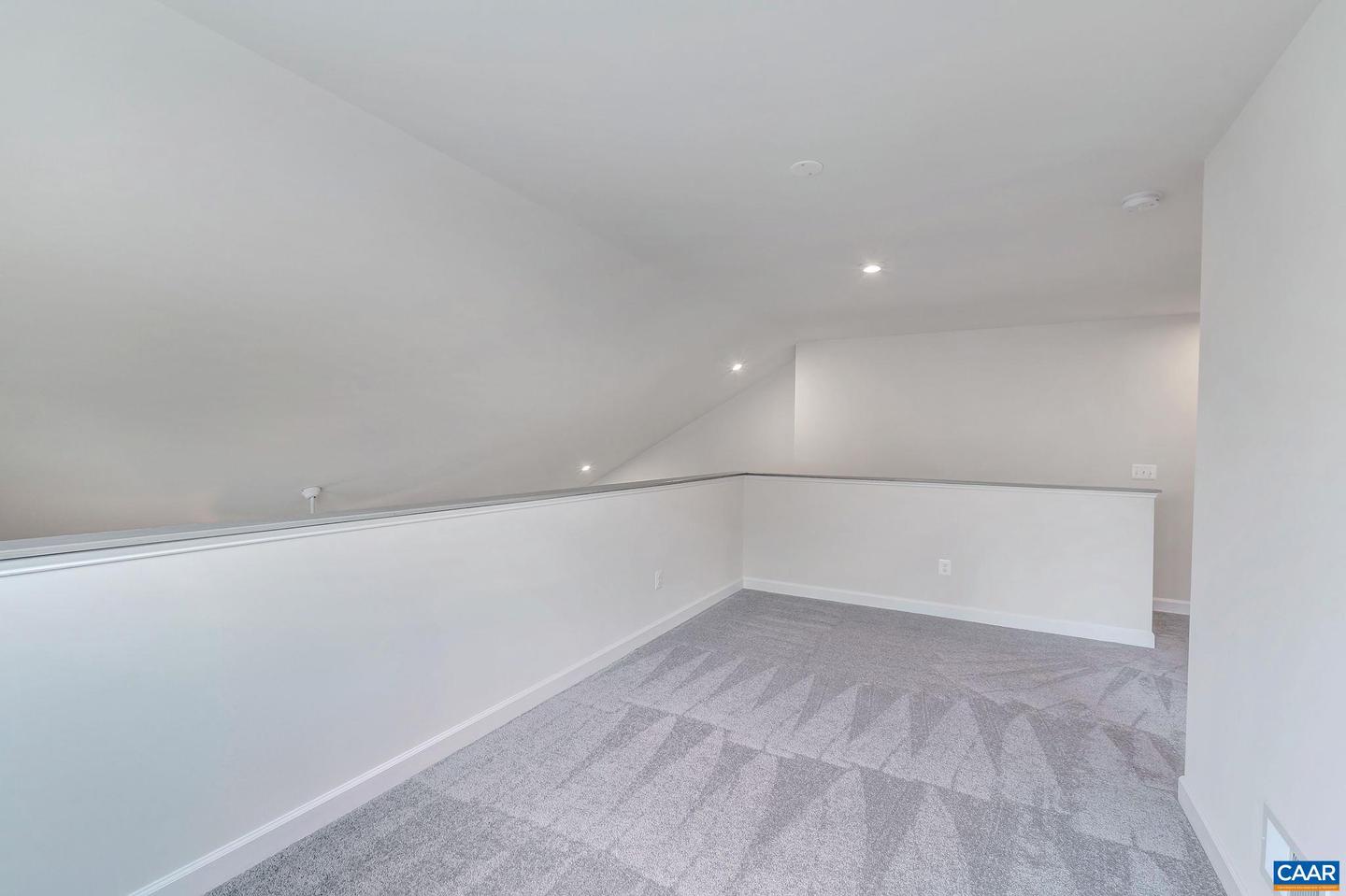 42j Whisperwood Ct Property Photo 19