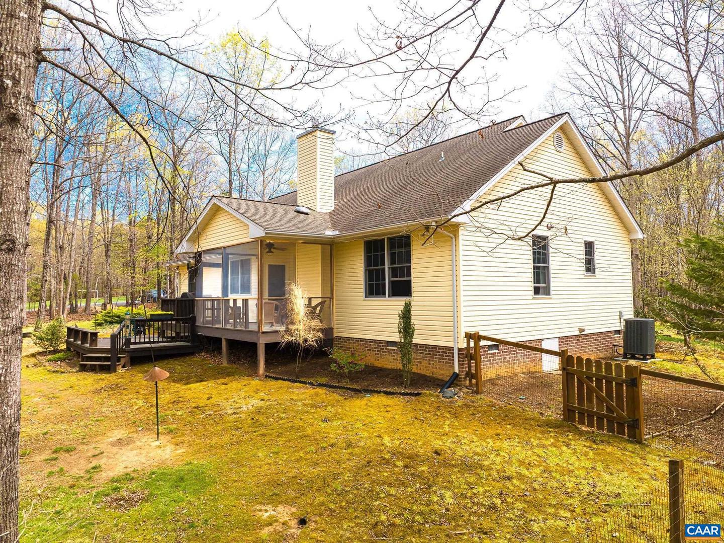 182 Fox Hollow Ln Property Photo 49