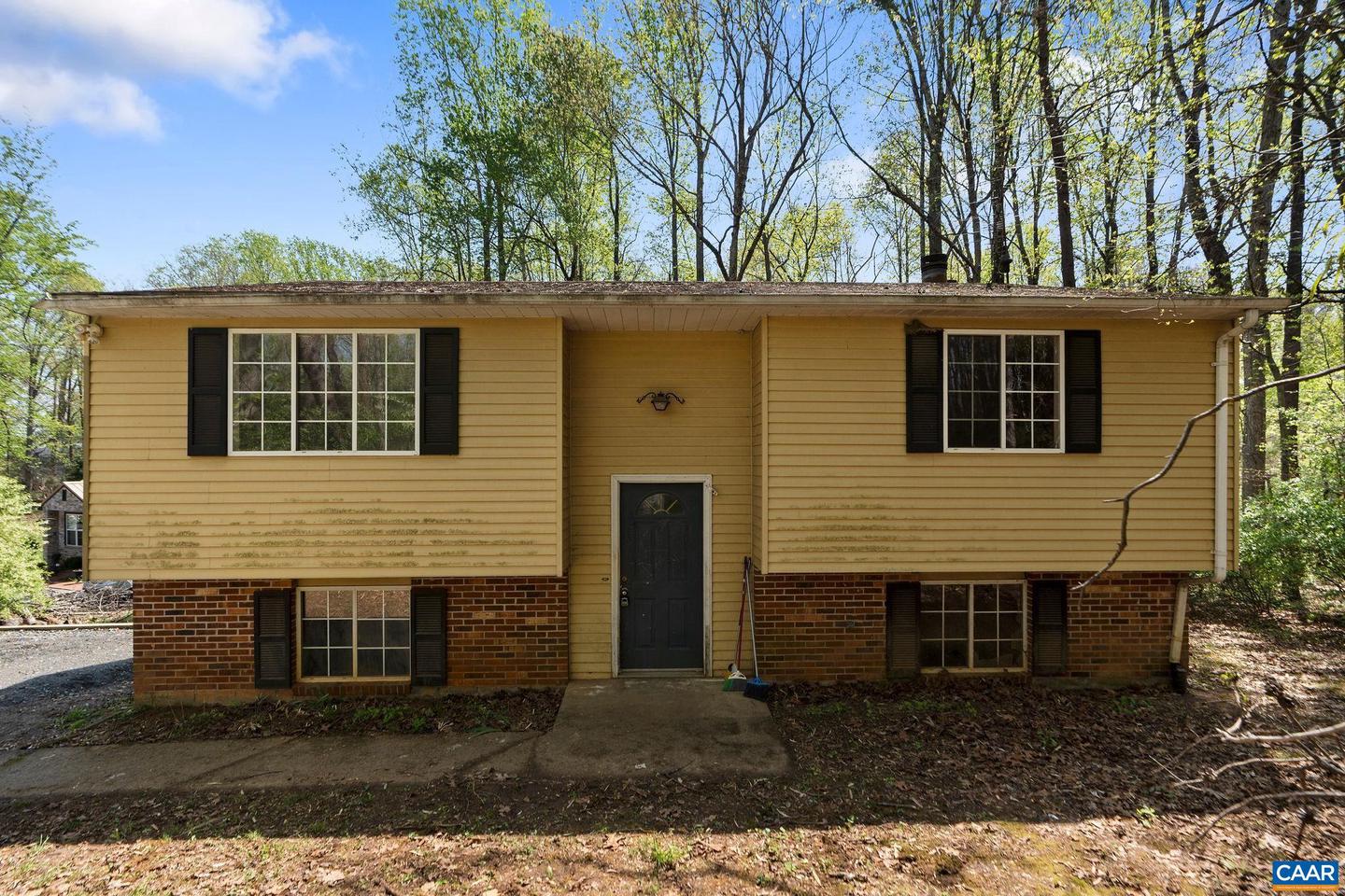 1118 Preddy Creek Rd Property Photo 1