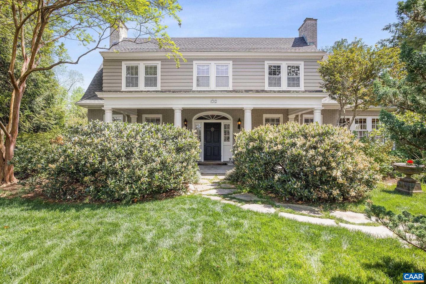 1012 LOCUST AVE