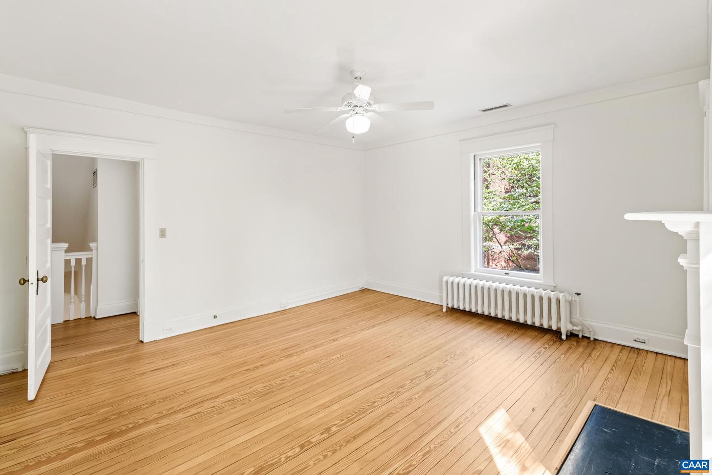 410 Altamont Cir Property Photo 40
