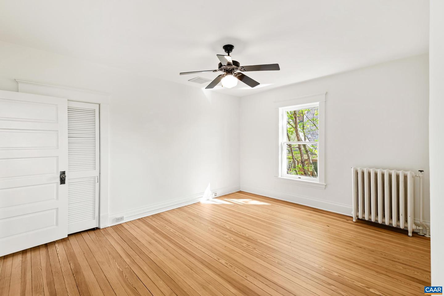 410 Altamont Cir Property Photo 43