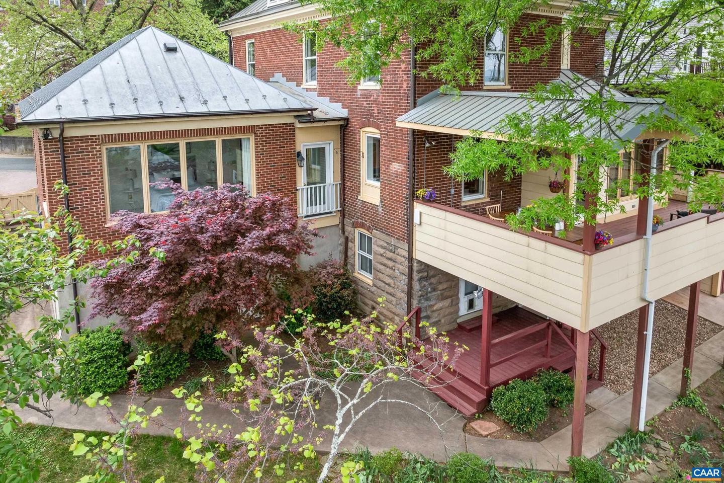 410 Altamont Cir Property Photo 64