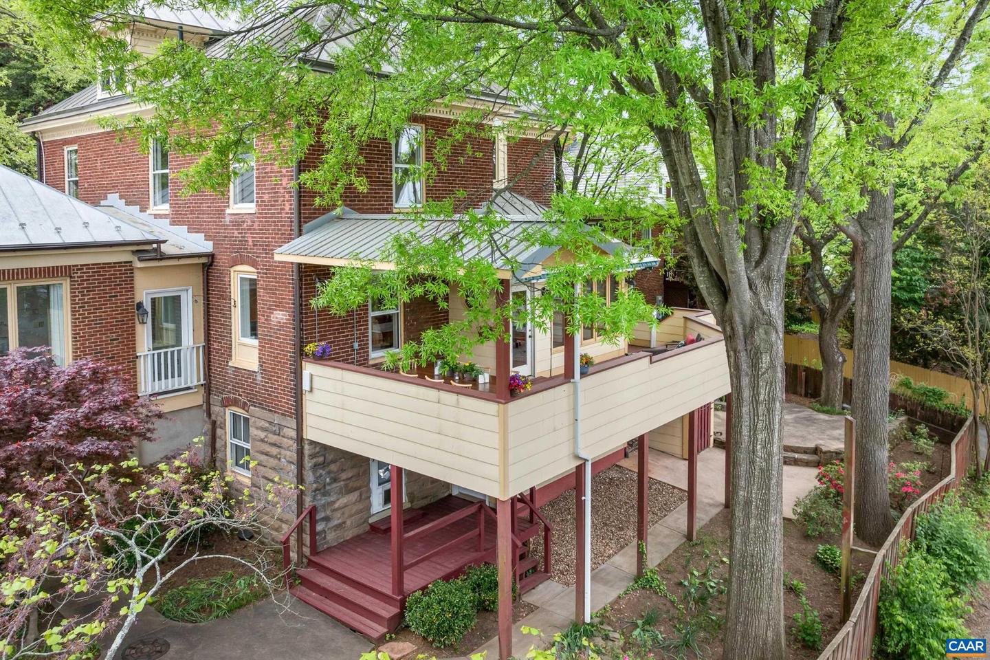 410 Altamont Cir Property Photo 65