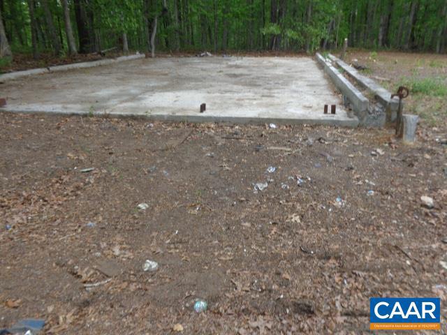 1623 Richmond Hwy Property Photo 2