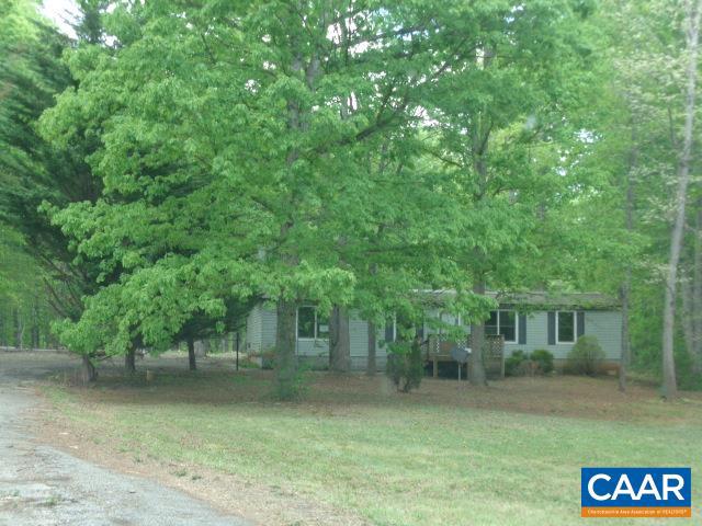 1623 Richmond Hwy Property Photo 6