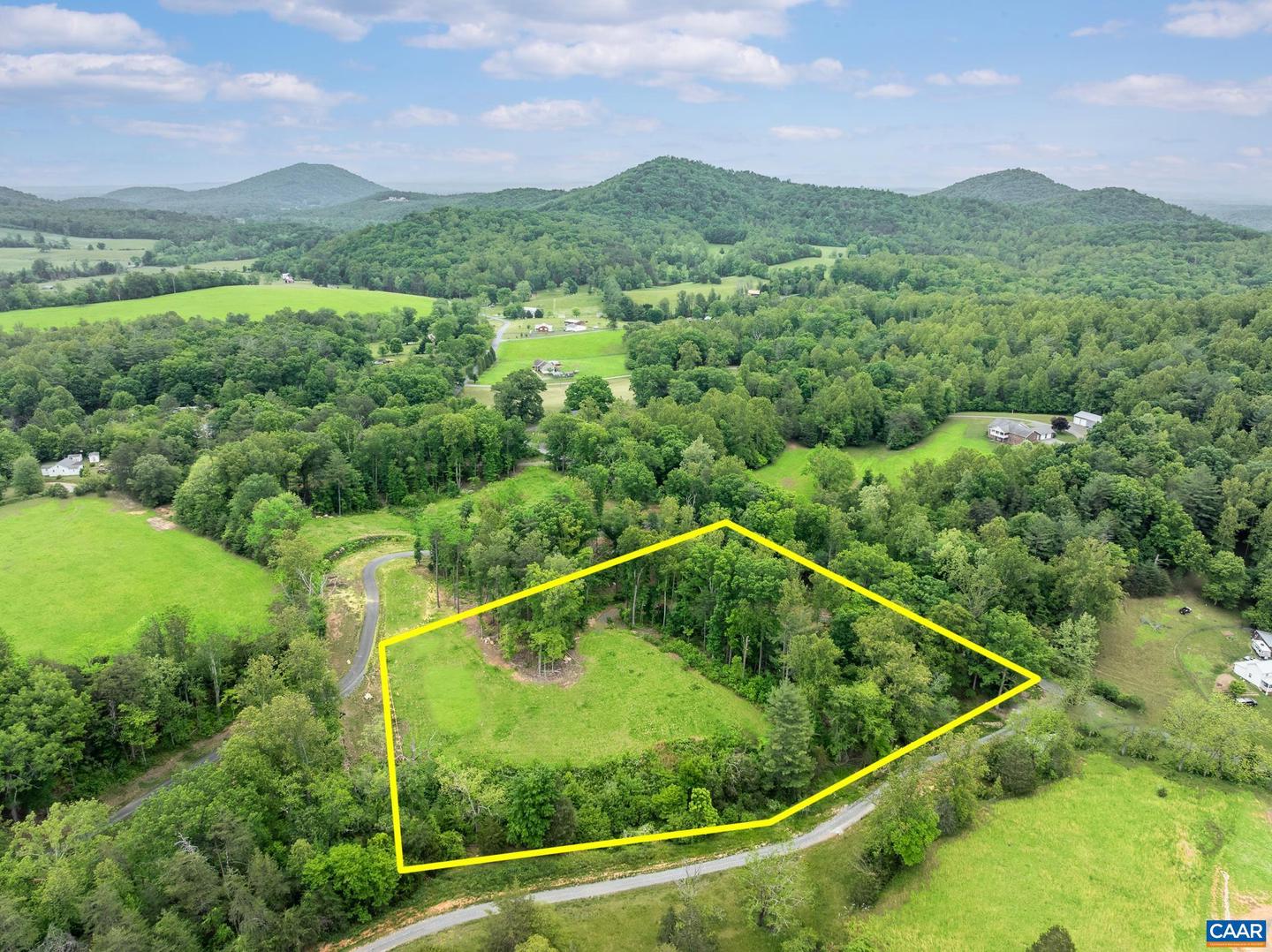 3 Boonesville Rd Property Photo 4