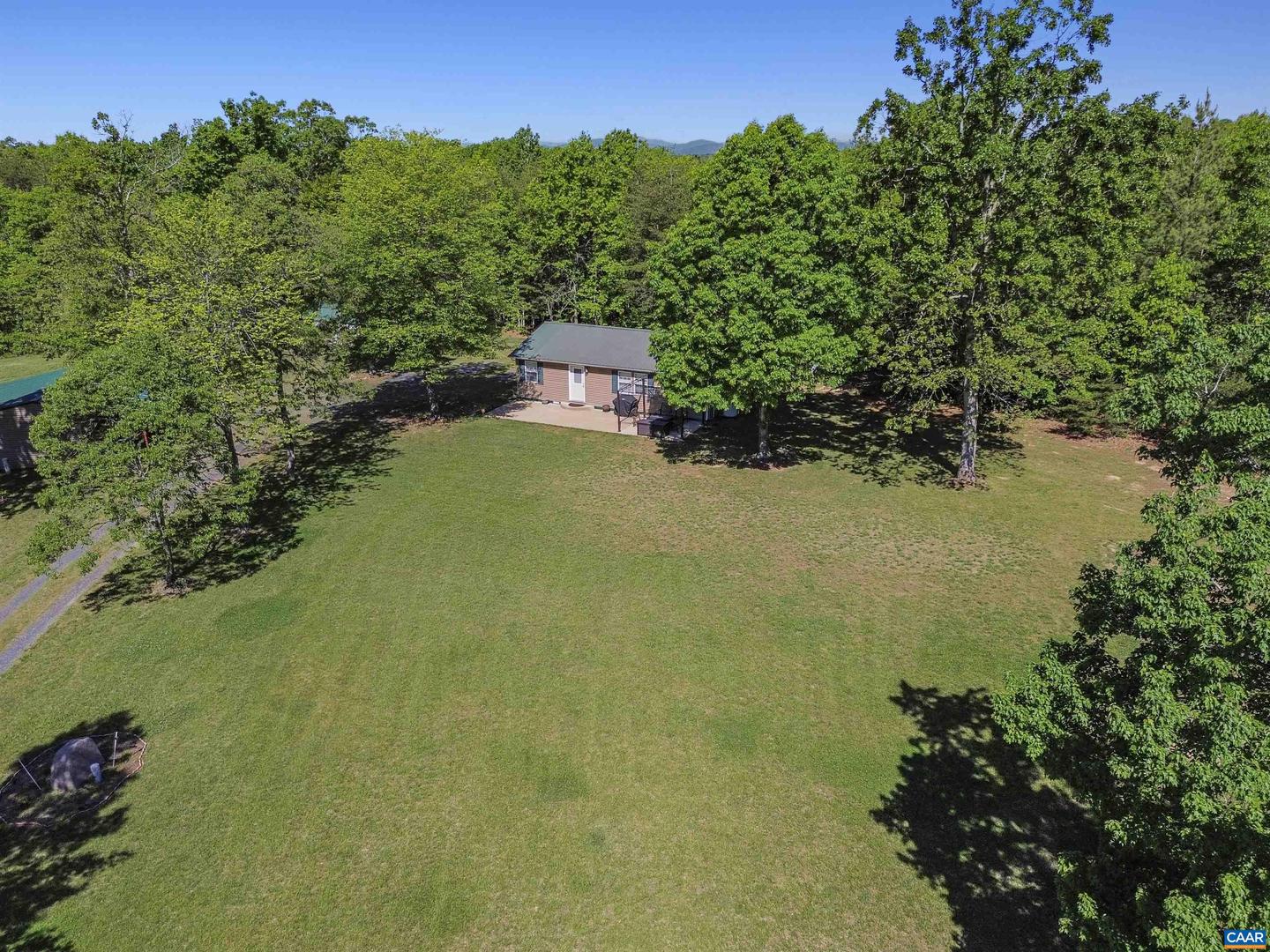 10239 Howardsville Rd Property Photo 1