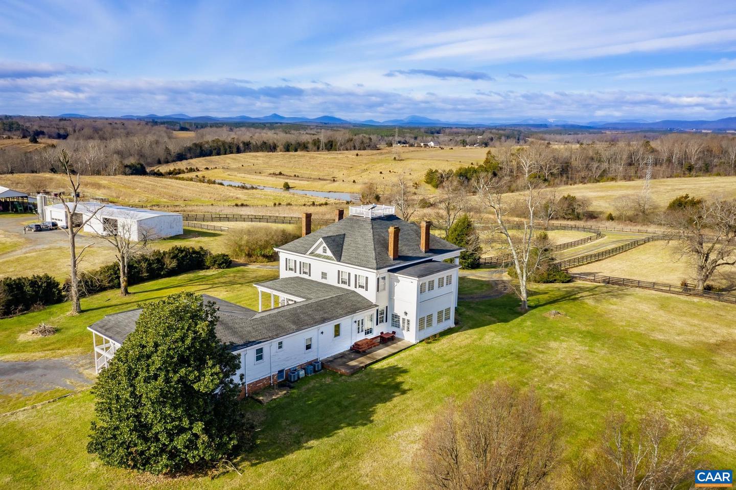 9313 Greenfield Farm Property Photo 8