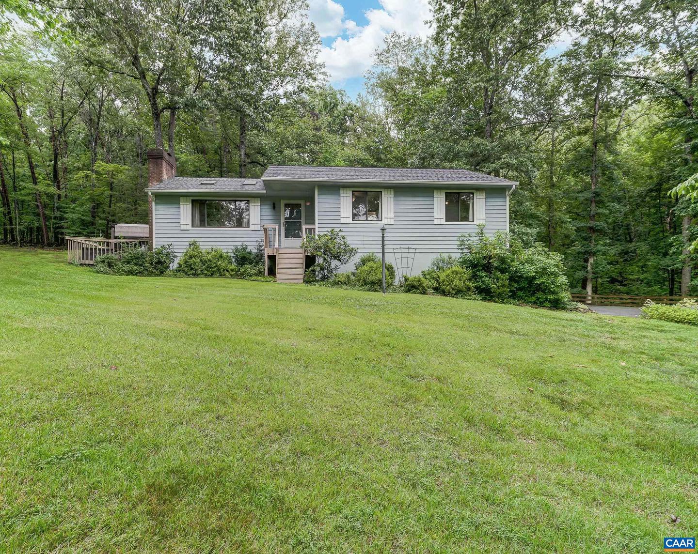 7160 Burnt Mountain Rd Property Photo 1