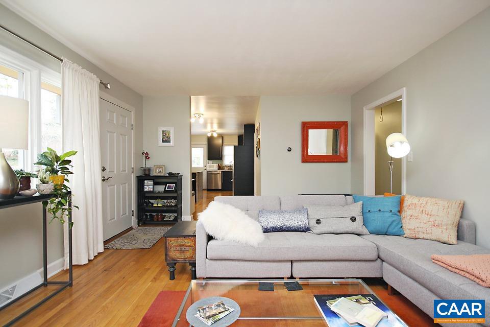 112 Raymond Ave #a & B Property Photo 3