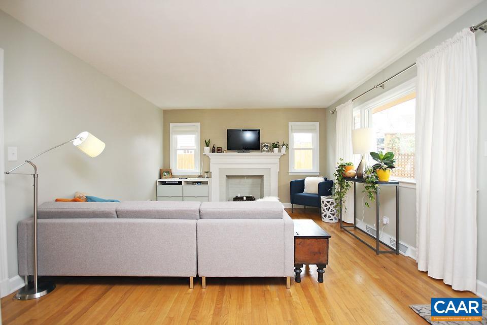 112 Raymond Ave #a & B Property Photo 5