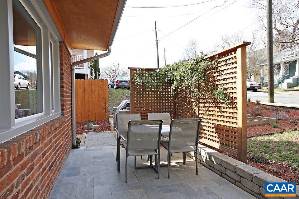 112 Raymond Ave #a & B Property Photo 18
