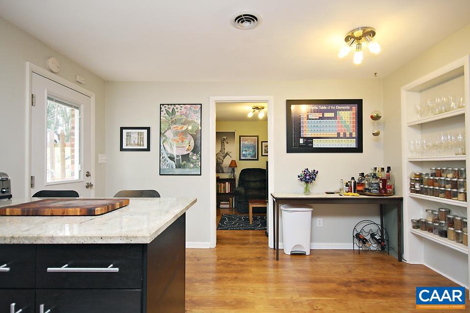 112 Raymond Ave #a & B Property Photo 27