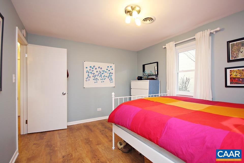 112 Raymond Ave #a & B Property Photo 32
