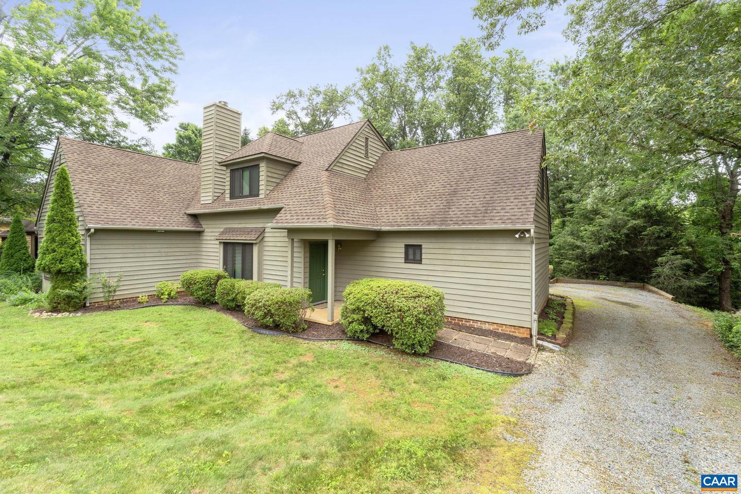 1043 AMBER RIDGE DR Property Photo 1