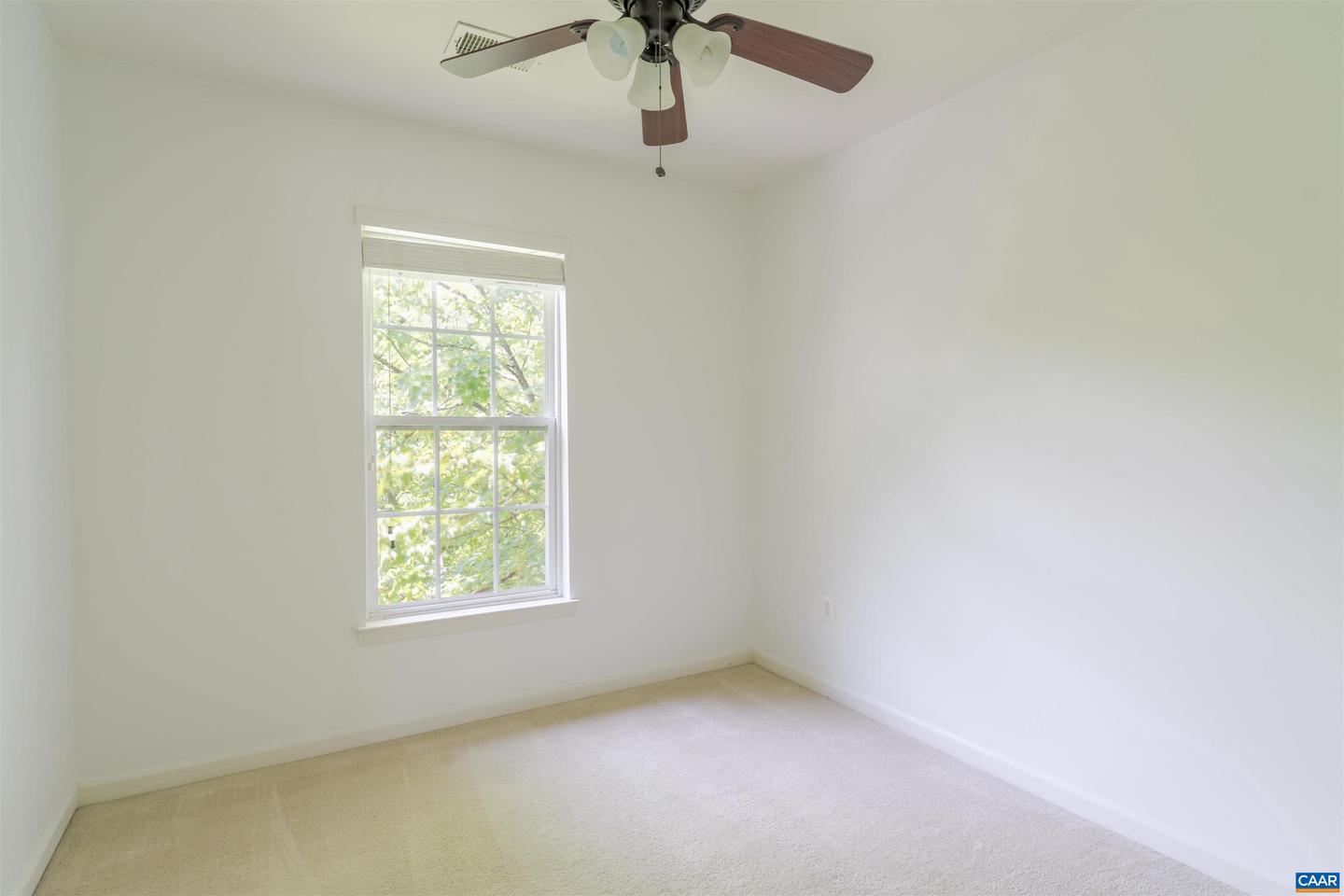 934 Bing Ln Property Photo 12