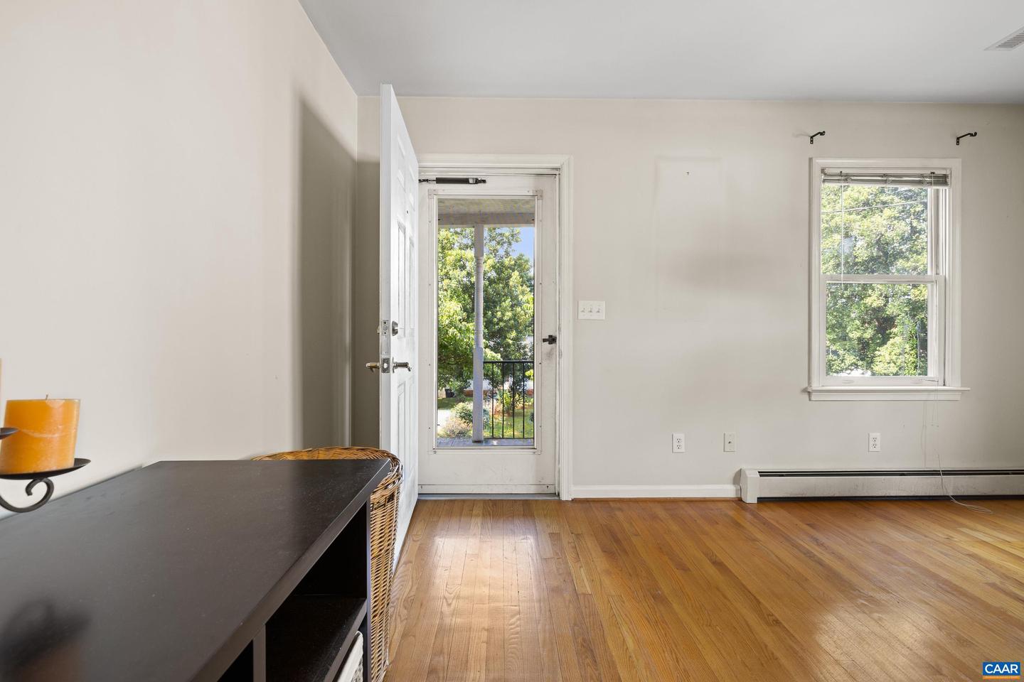 1411 Chesapeake St Property Photo 6