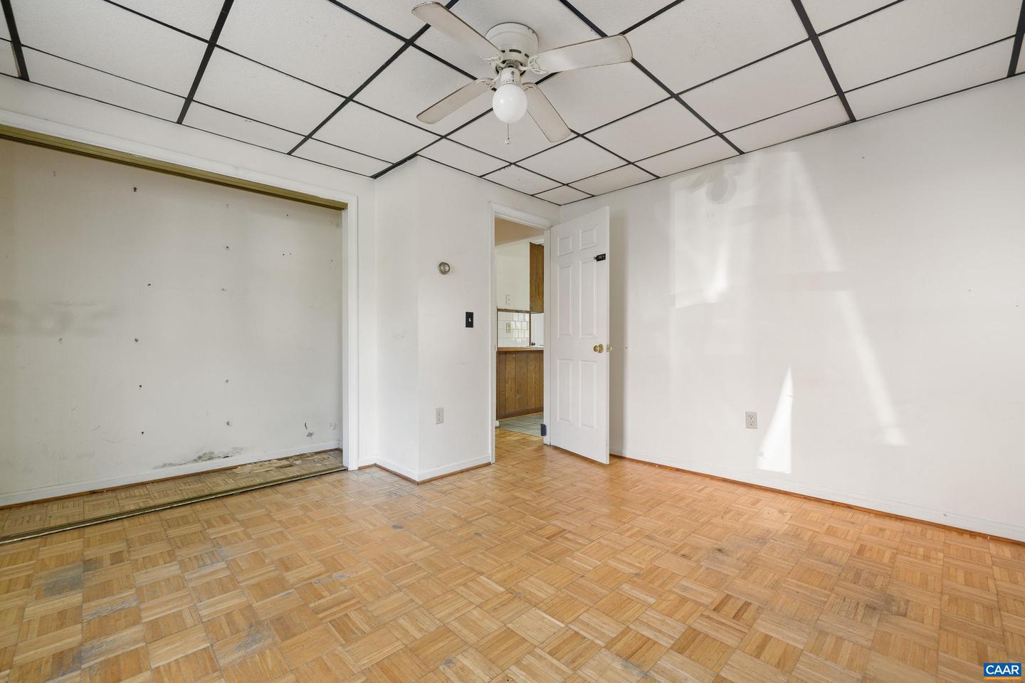 1411 Chesapeake St Property Photo 29