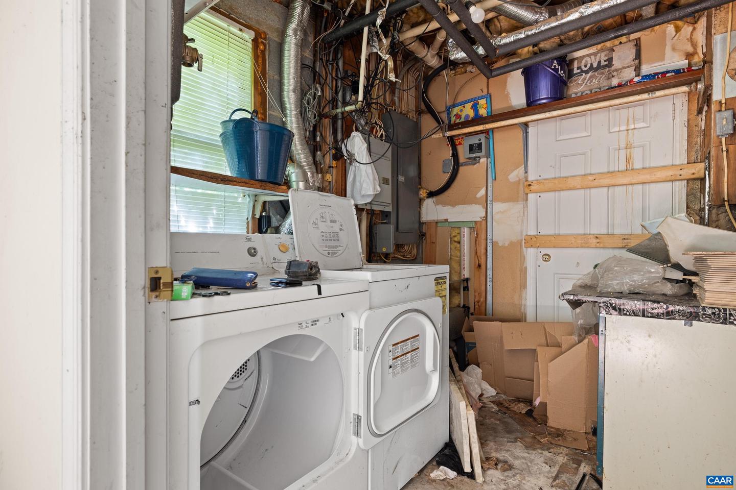 1411 Chesapeake St Property Photo 33