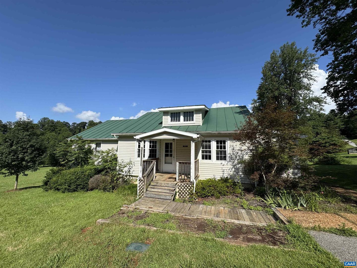 85 Riverfield Farm Ln Property Photo 1