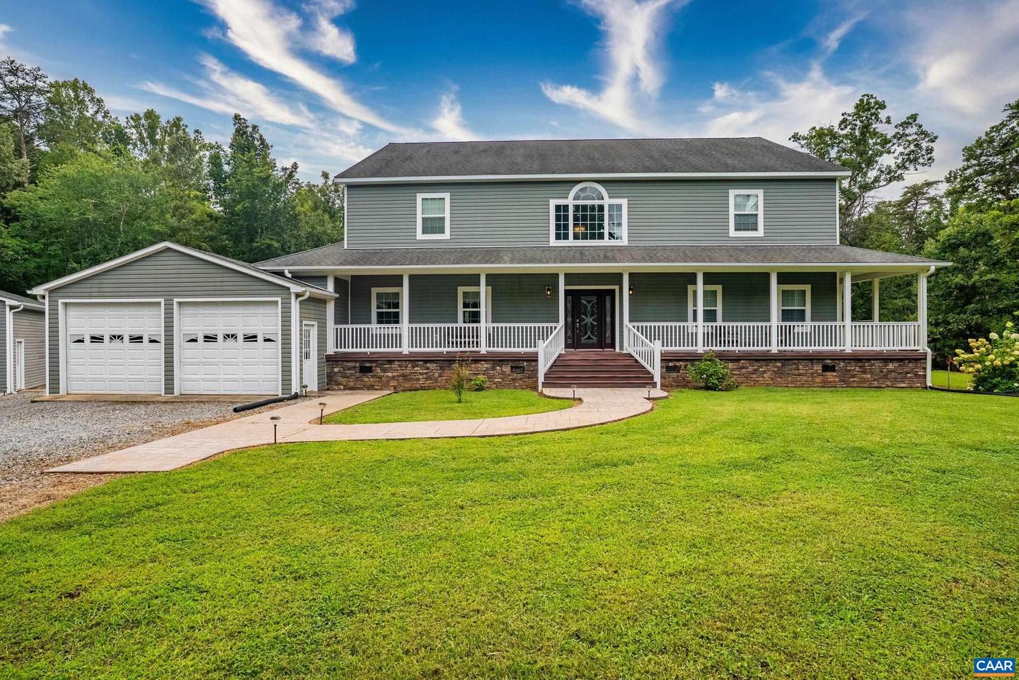 175 Tracie Dr Property Photo 1