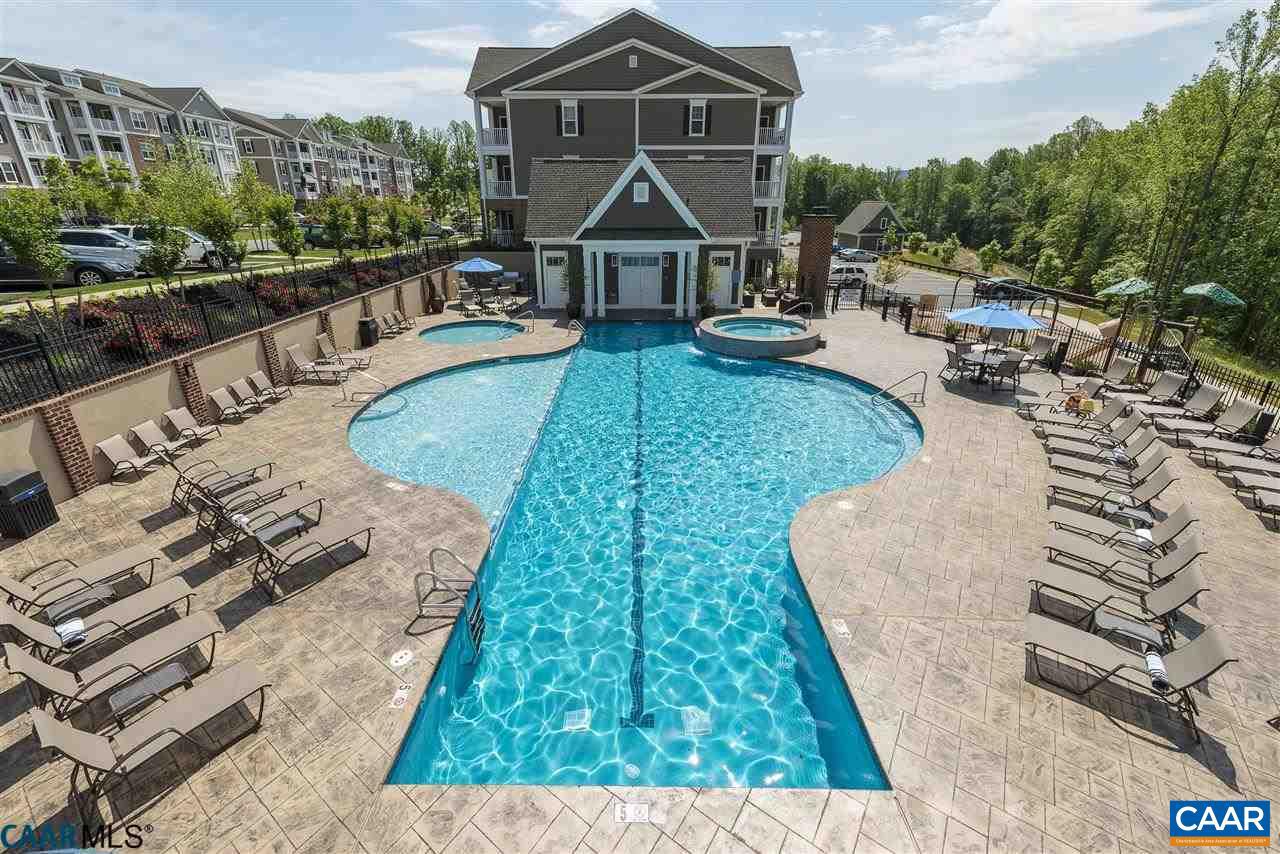 200 Reserve Blvd Property Photo 5