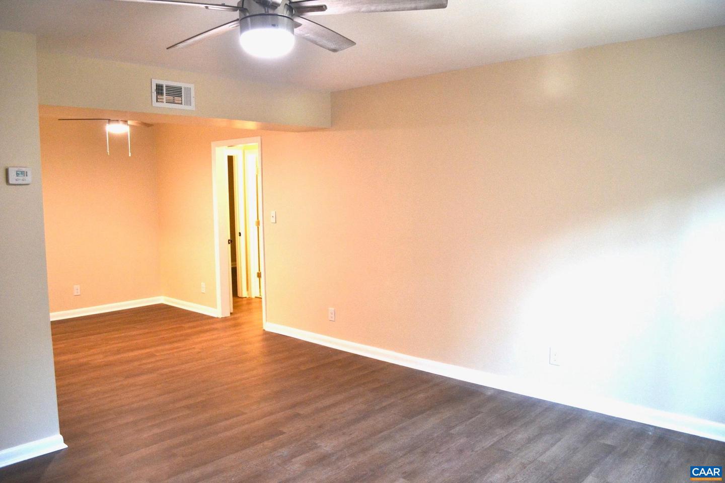 2517 Hydraulic Rd #66 Property Photo 18