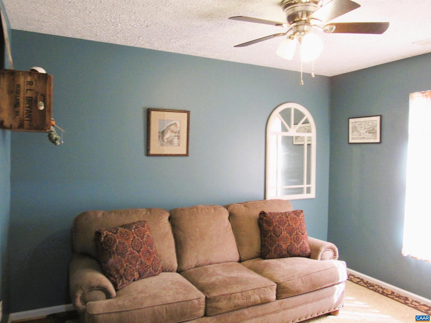 3324 Laurel Rd Property Photo 24