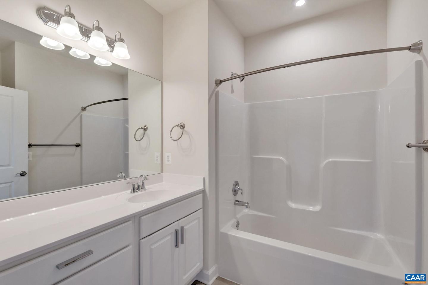 71a Miranda Crossing Property Photo 15
