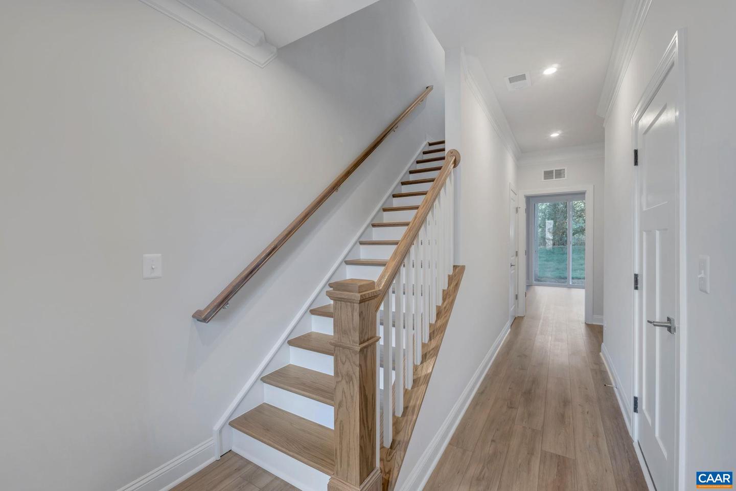 2022 Calico Ct Property Photo 10