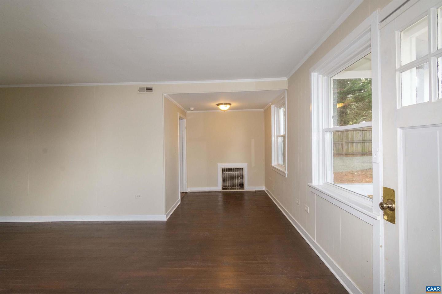 194 Morton Property Photo 31