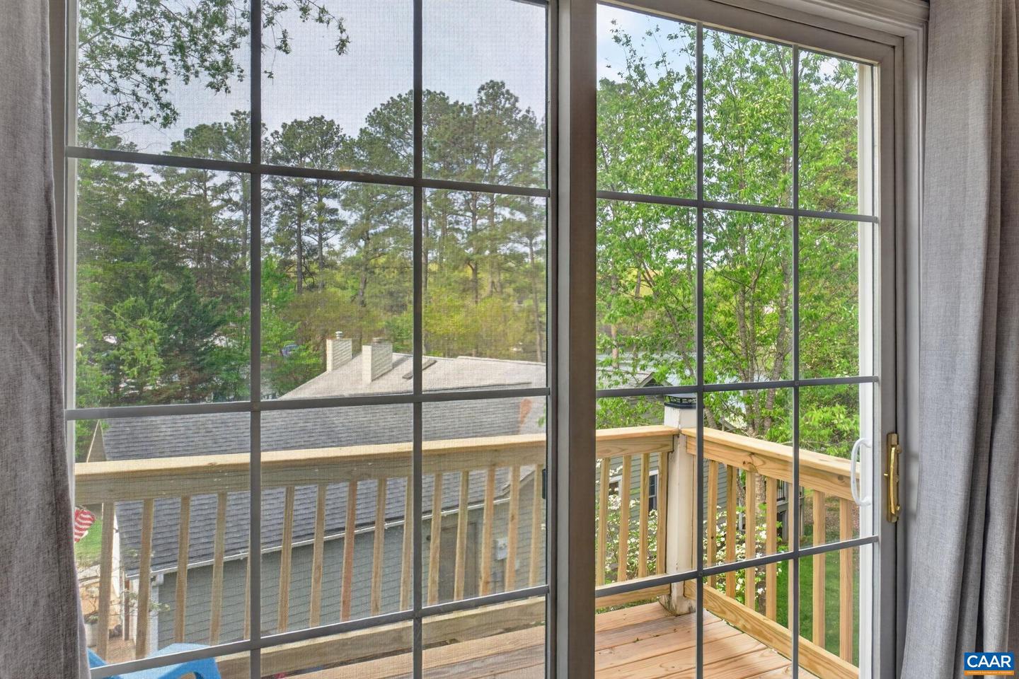 5 Campbell Ct Property Photo 8