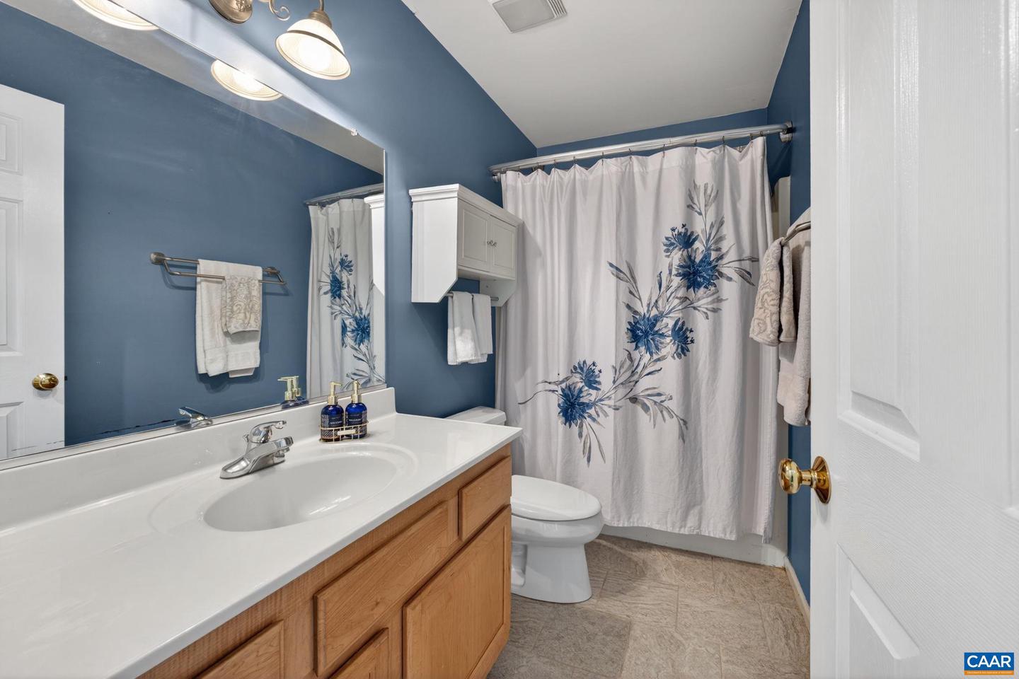 5 Campbell Ct Property Photo 17