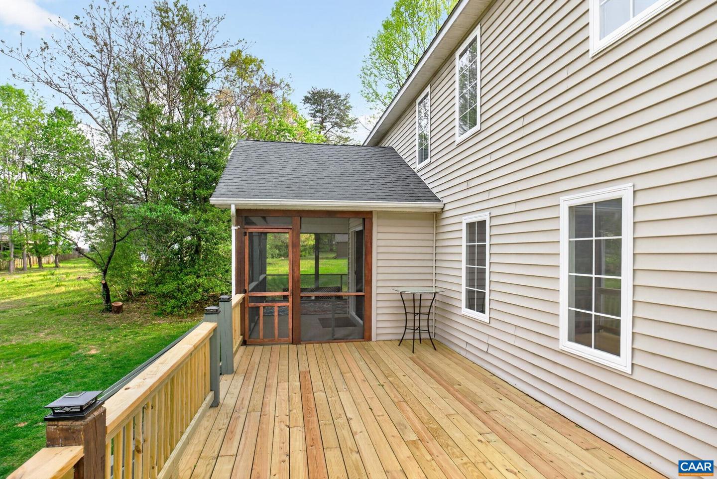 5 Campbell Ct Property Photo 32