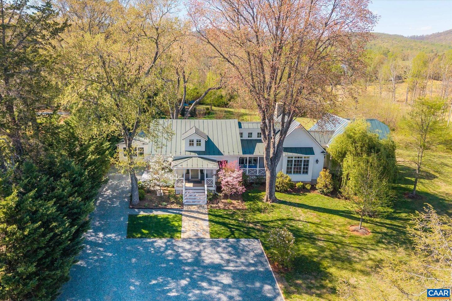 5432 Stony Point Pass Property Photo 4