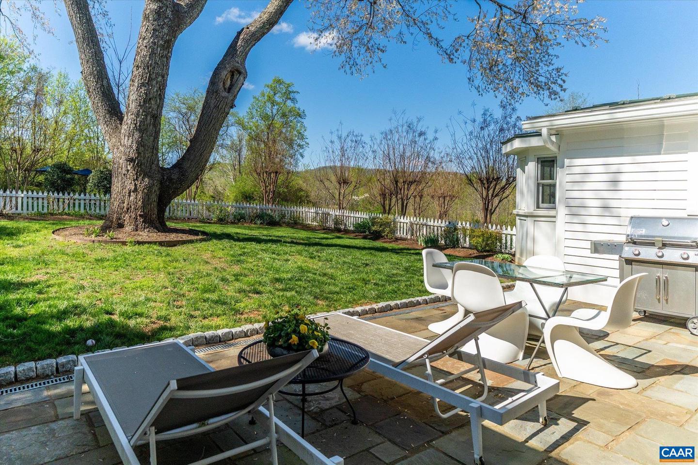 5432 Stony Point Pass Property Photo 43