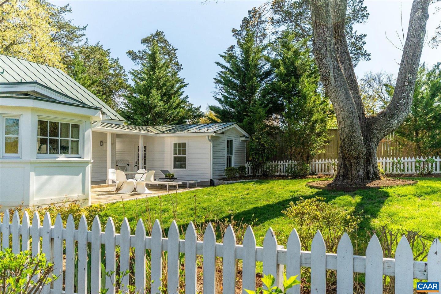 5432 Stony Point Pass Property Photo 44